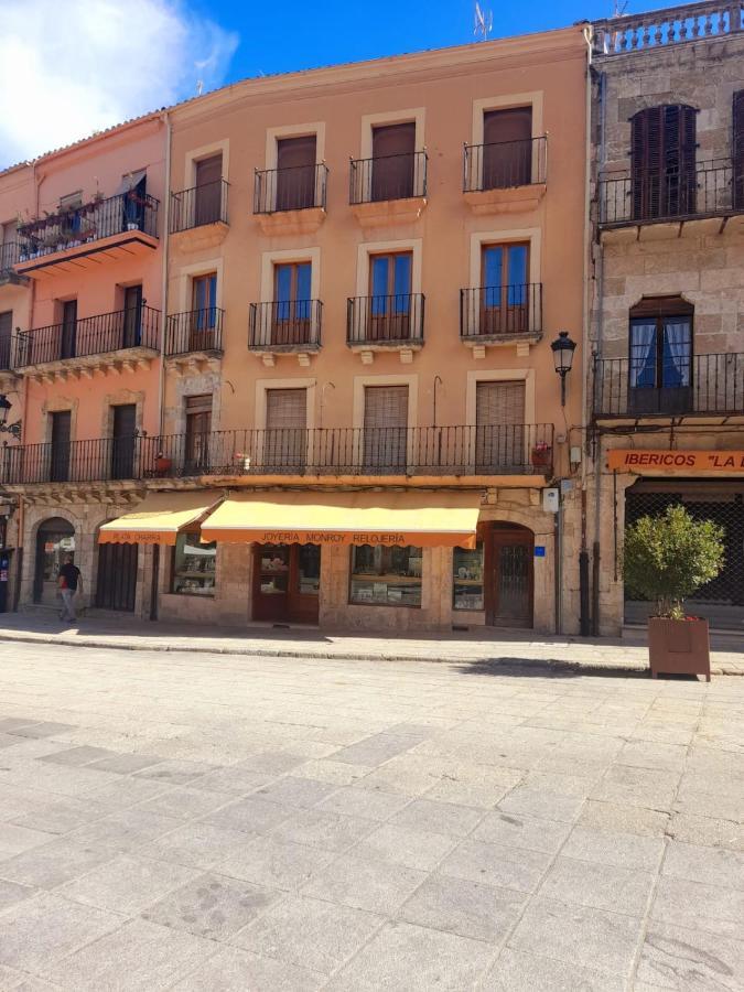 Vut - El Balcon De La Plaza - A Appartement Ciudad-Rodrigo Buitenkant foto